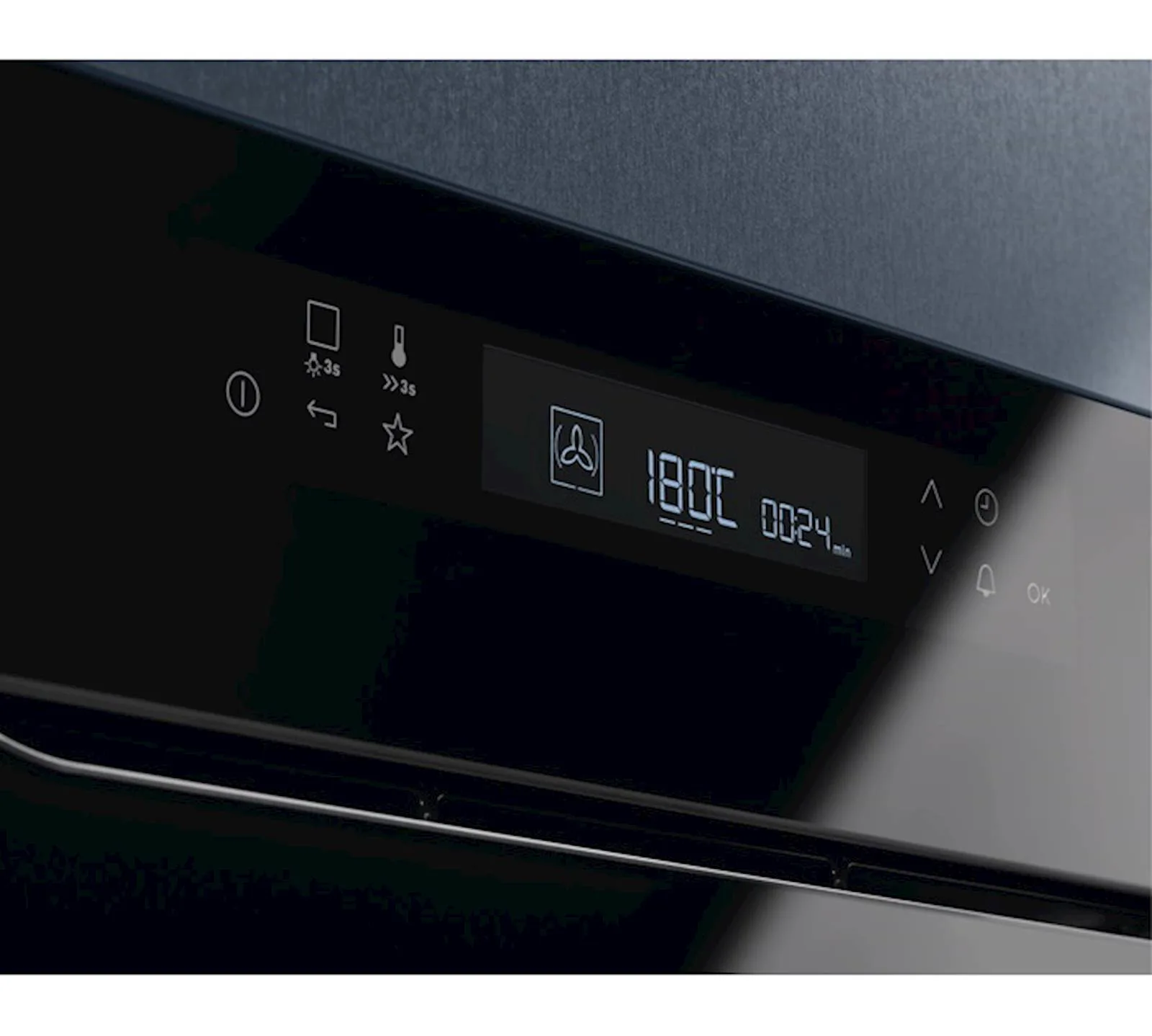 Ugradbena pećnica Electrolux EOE7P31Z, piroliza - slika 6