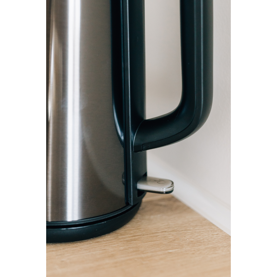 AENO Electric Kettle EK3: 1850-2200W, 1.7L, Strix, Double-walls, Non-heating body, Auto Power Off, Dry tank Protection - slika 7