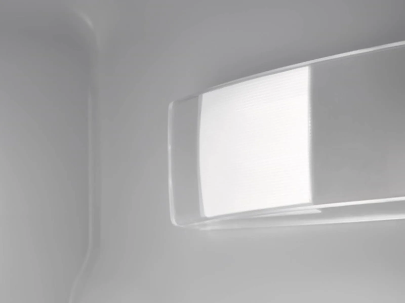 Ugradbeni frižider sa zamrzivačem Electrolux - slika 4