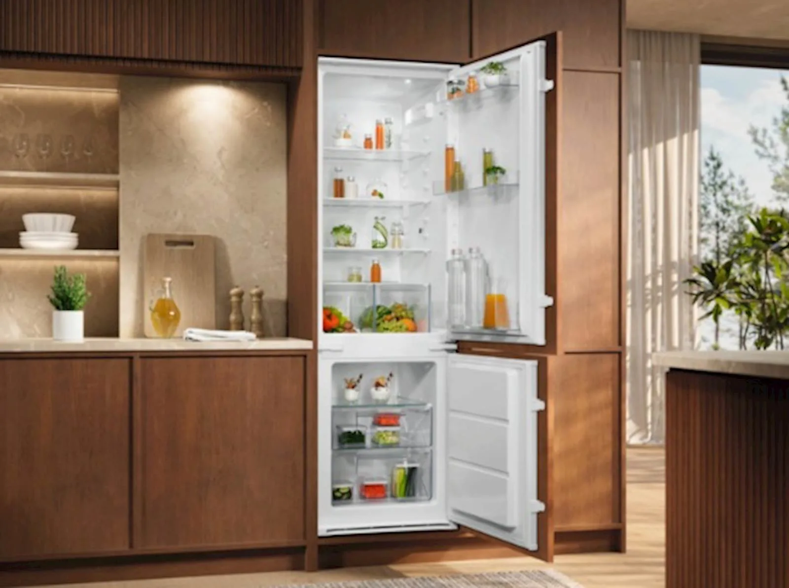 Frižider ELECTROLUX sa zamrzivačem LNS3LE18S - slika 7