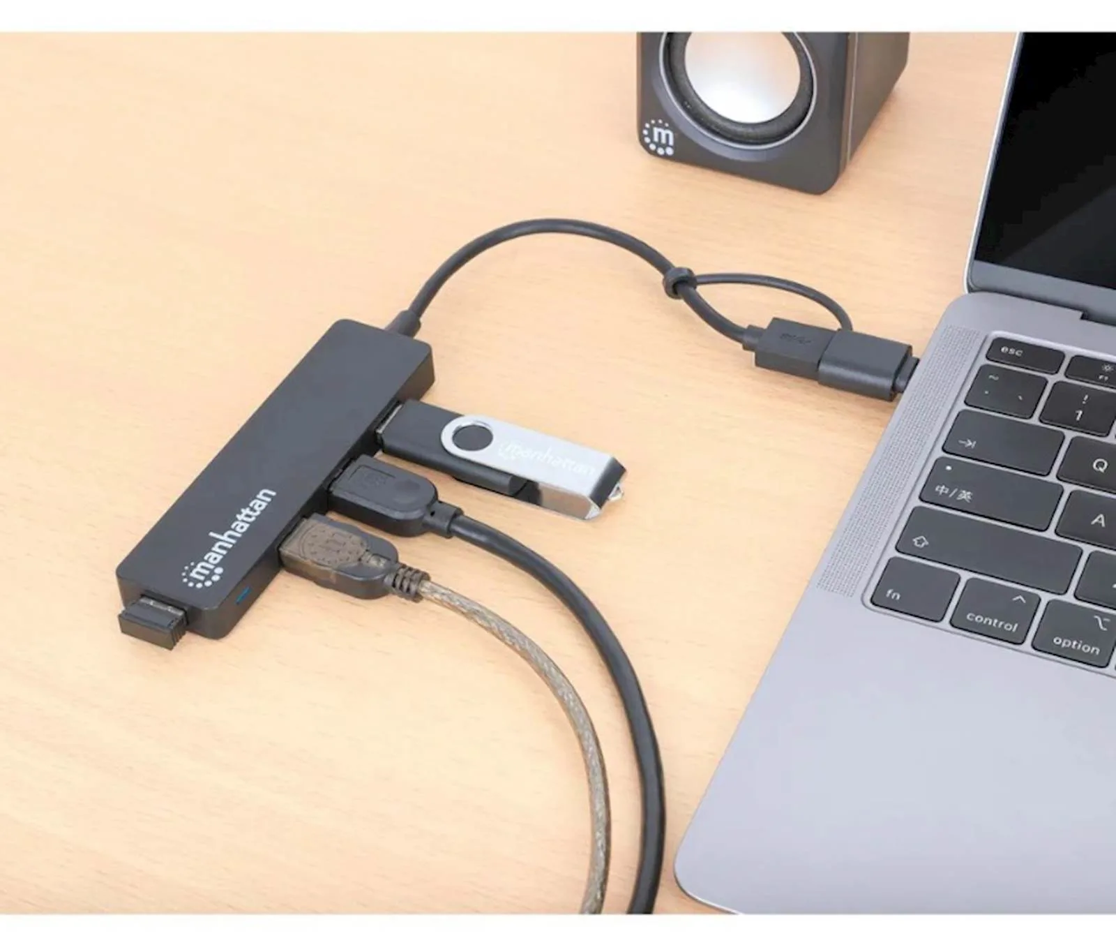 Hub MANHATTAN s 4 USB 3.0 Type-C/Type-A priključka - slika 7