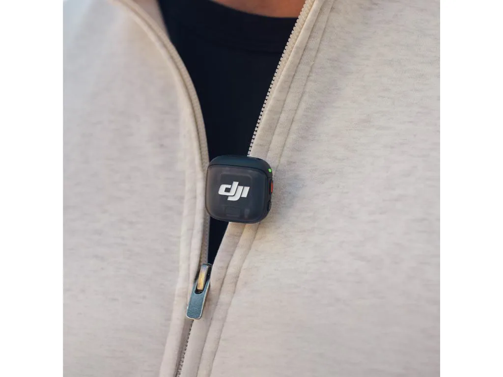 DJI Mic 3 TransmitterMikrofon,prijenos do 250m,5.5hsnimanje,48kHz 24 zvuk,8GB pohrana