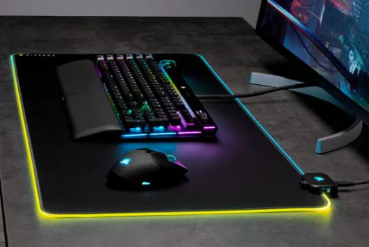 CORSAIR MM700 RGB ExtendedPodloga za mis RGBExtended XL930mm x 400mm x 4mm - slika 4