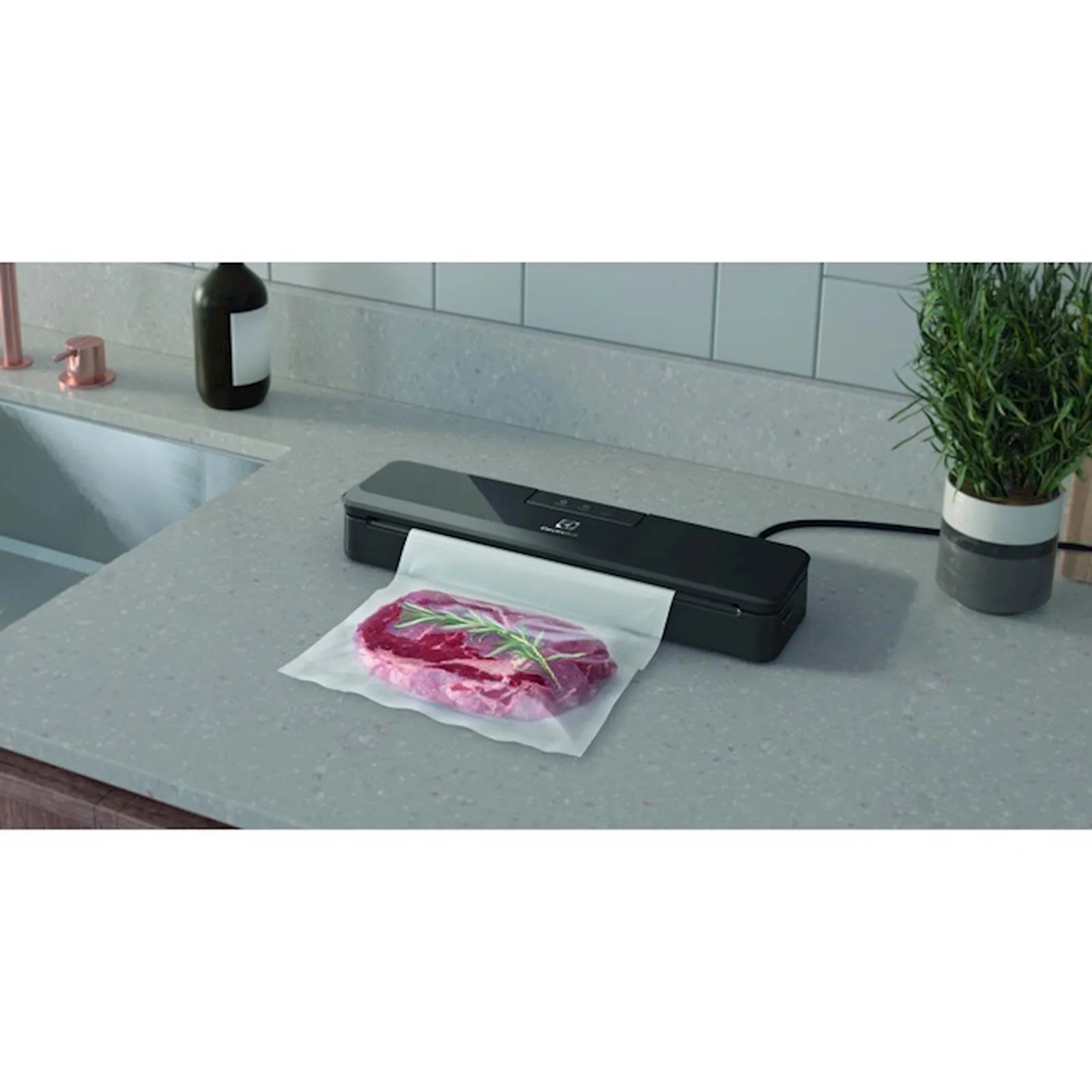 Aparat za vakumiranje Electrolux E4VS1-4AG - slika 4