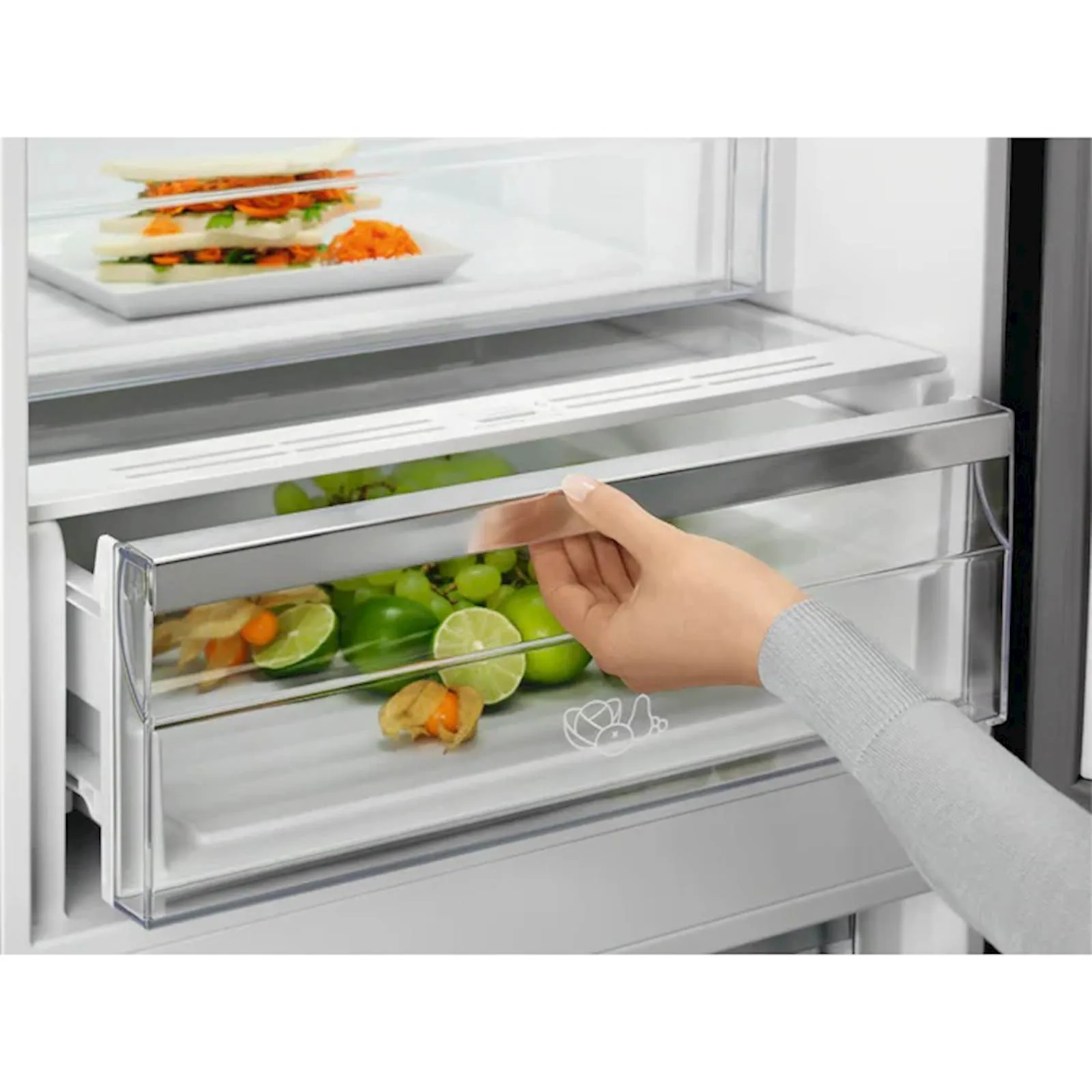Frižider Electrolux sa zamrzivačem LNT7ME32X3 - slika 6