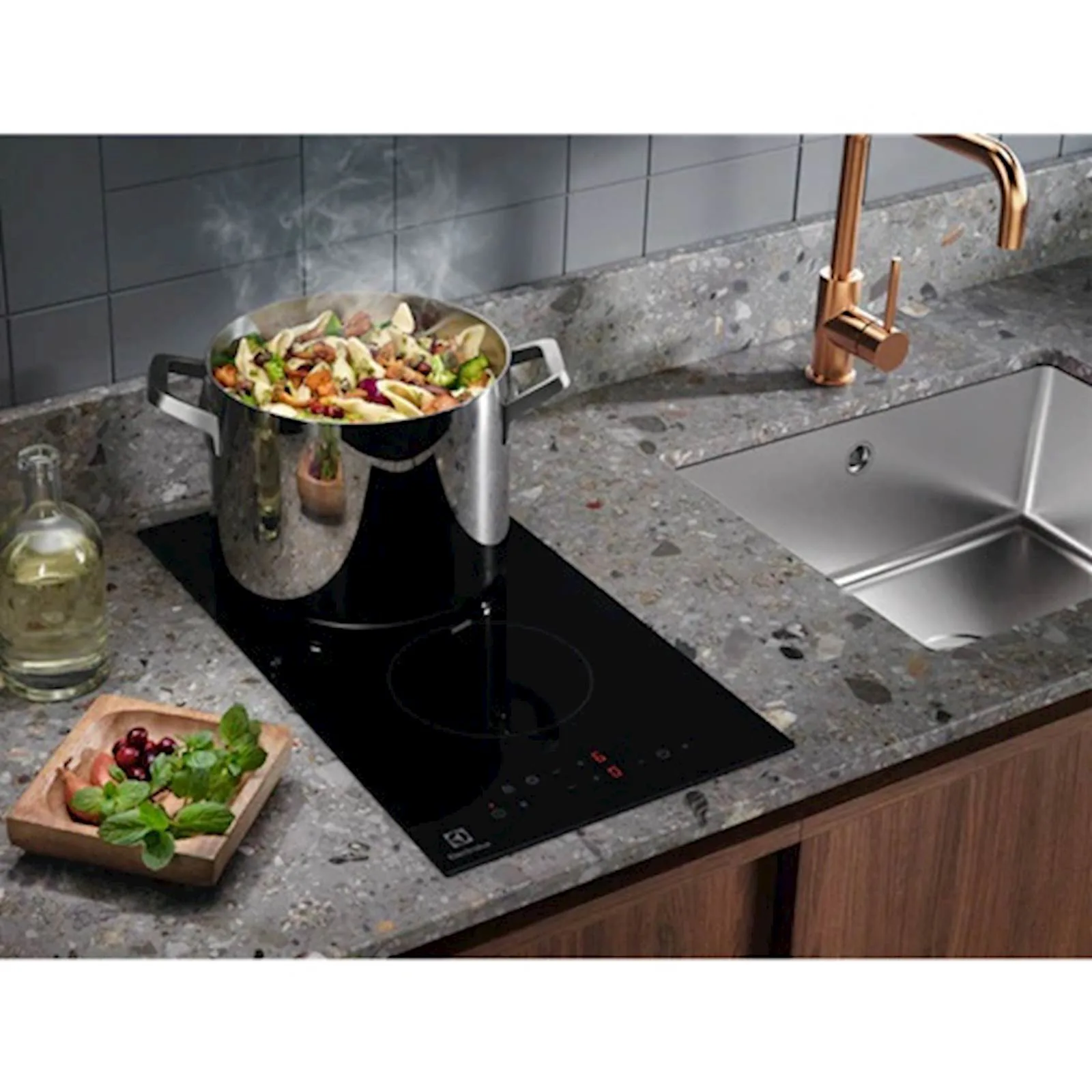 Ugradbena ploča ELECTROLUX LHR3233CK - slika 5