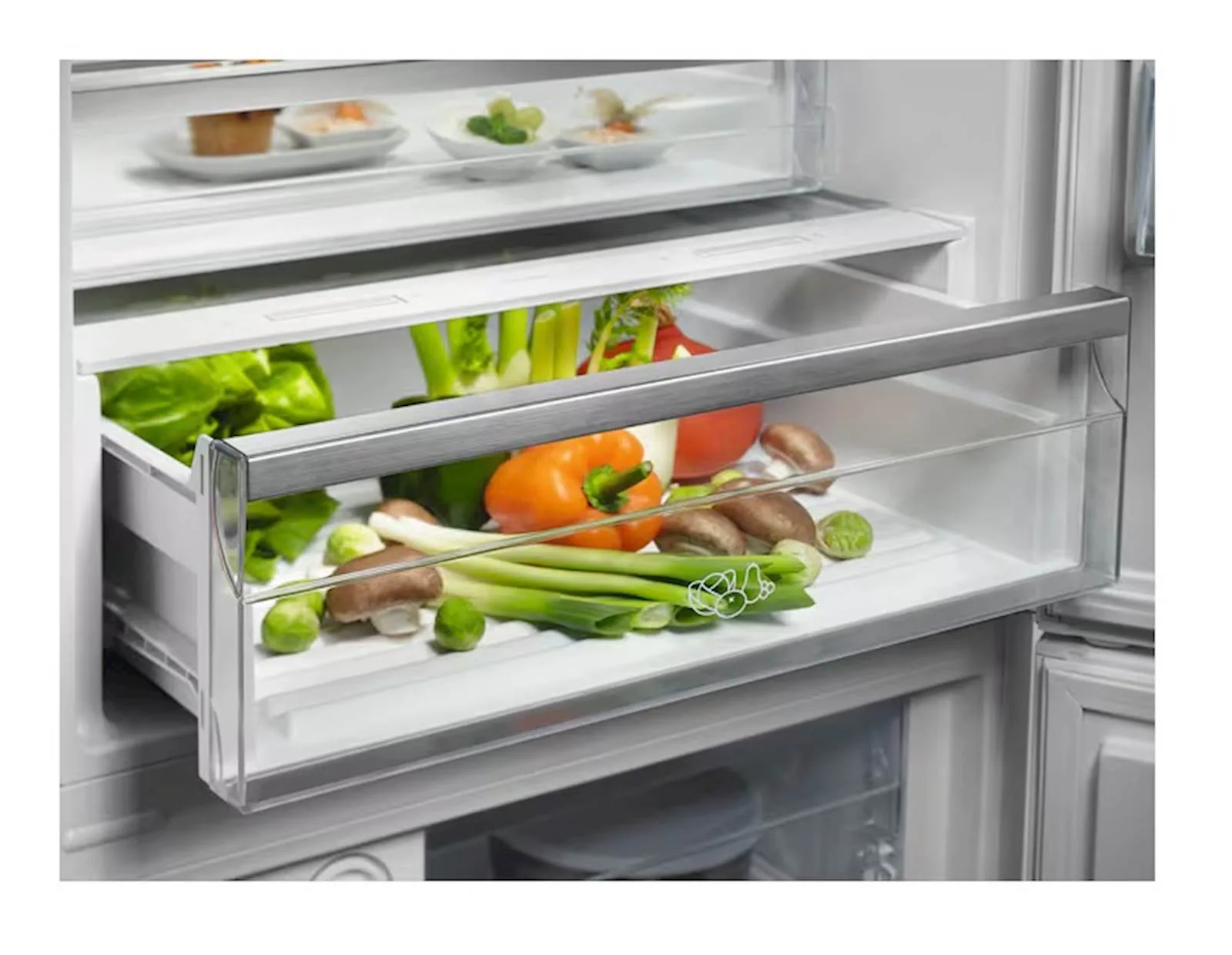 Hladnjak ELECTROLUX 600 LNT6ME46X3 - slika 4