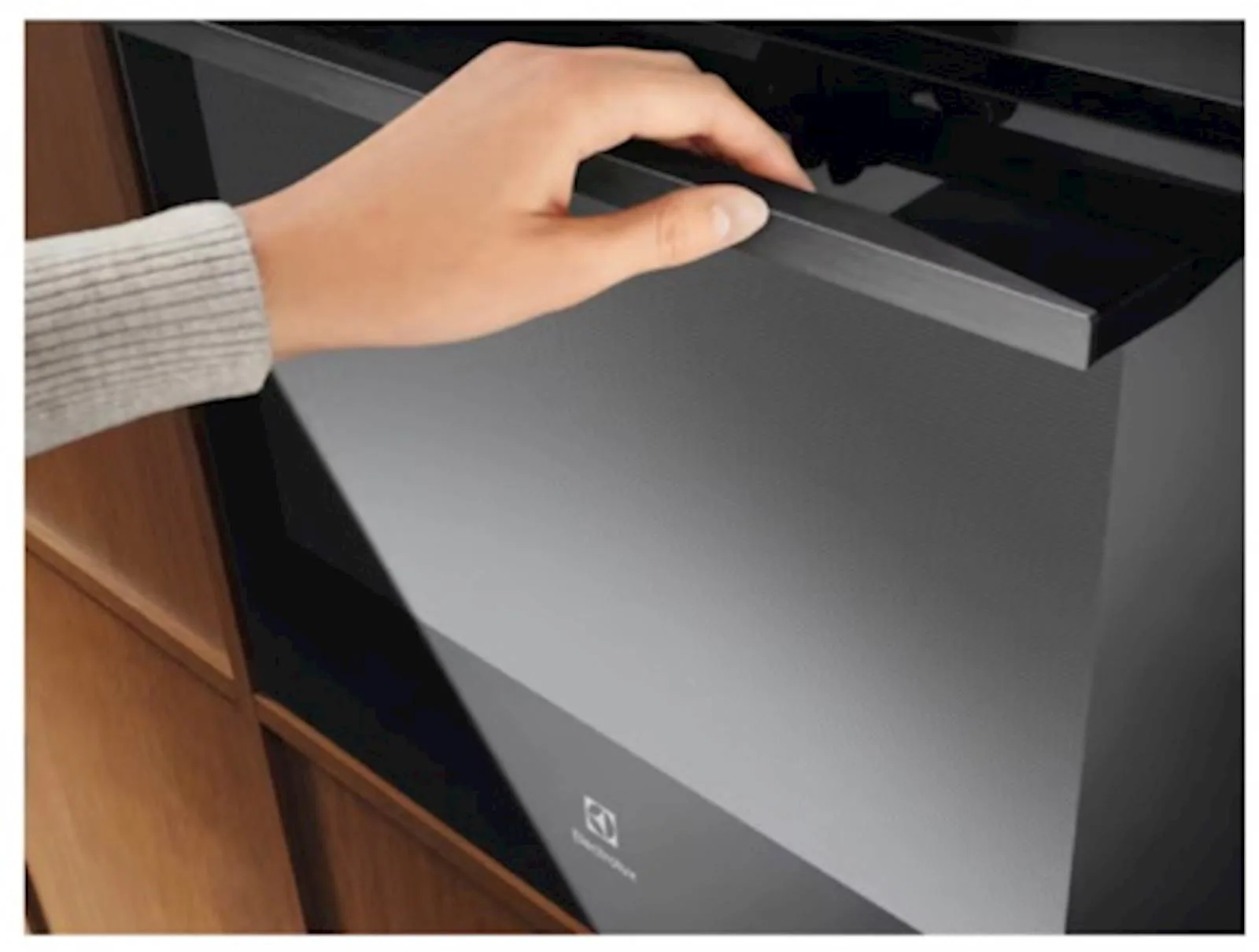 Ugradbena pećnica ELECTROLUX KOEBP39H - slika 4