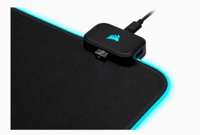 CORSAIR MM700 RGB ExtendedPodloga za mis RGBExtended XL930mm x 400mm x 4mm - slika 5