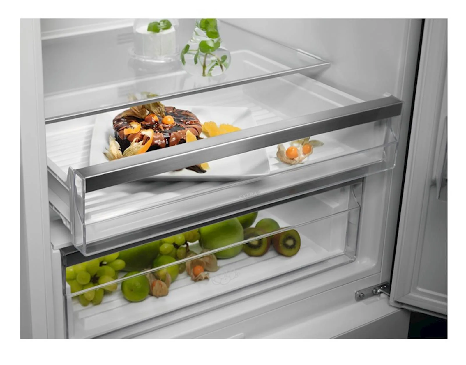 Hladnjak ELECTROLUX 600 LNT6ME46X3 - slika 5