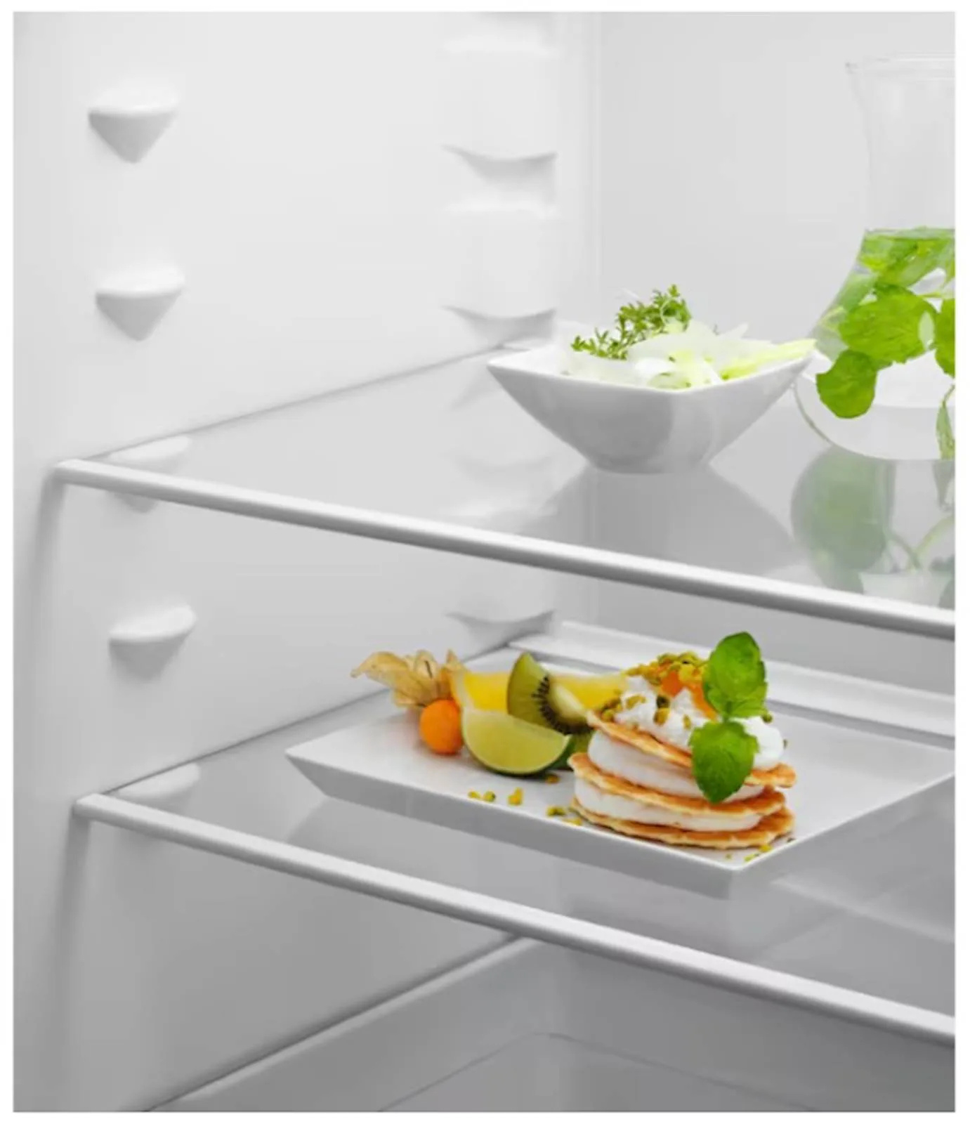 Frižider ELECTROLUX LRB2AE88S - slika 4