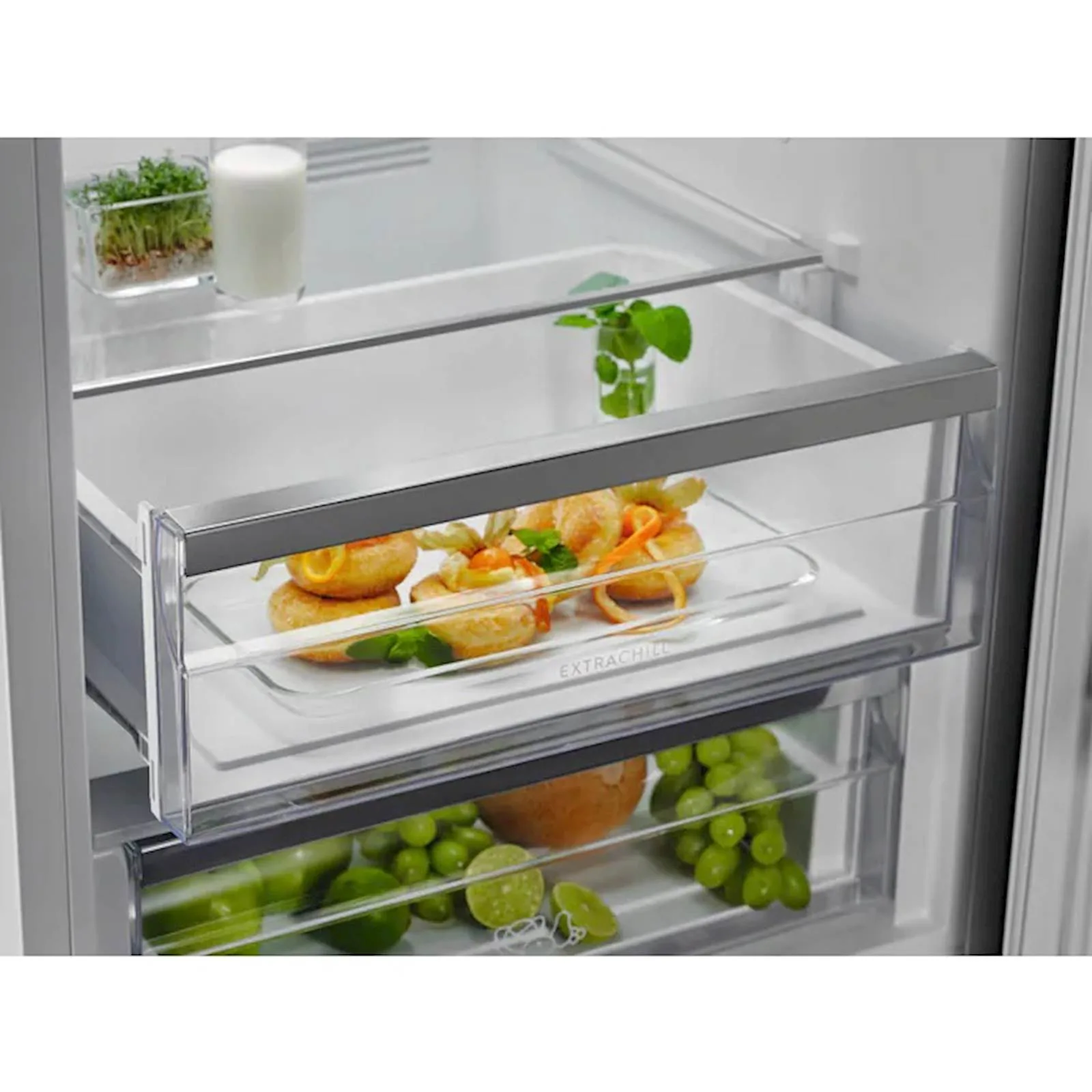 Frižider Electrolux sa zamrzivačem LNT7ME32X3 - slika 3