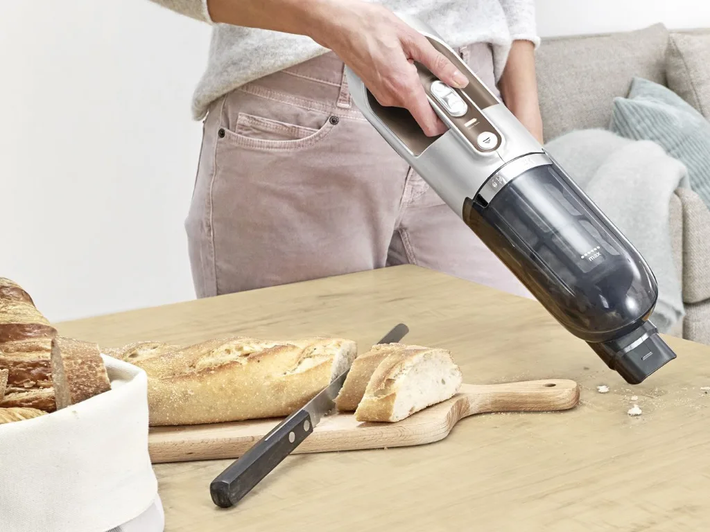 BF BOSCH 2in1 Usisivač FlexxoSerie 4|, 28V, Smeđa 55 min, 3.3 kg - slika 8