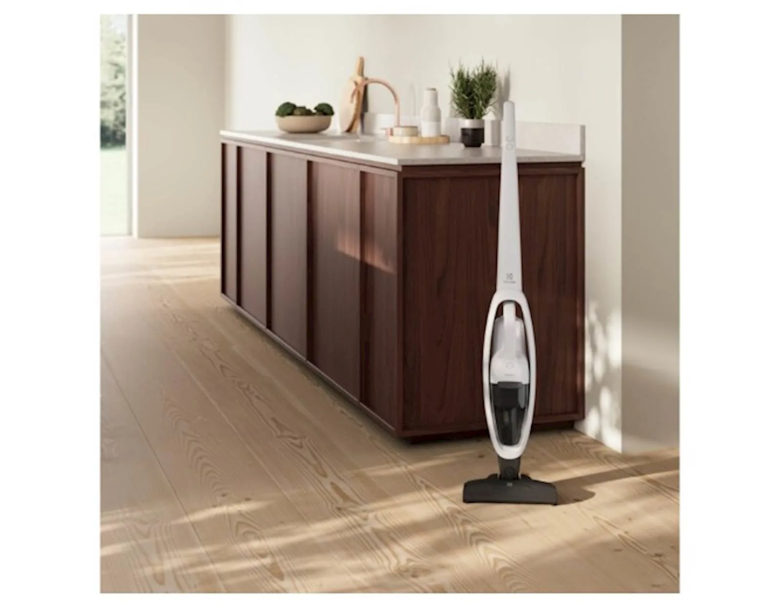 Štapni usisivač Electrolux ES31CB18SH - slika 2