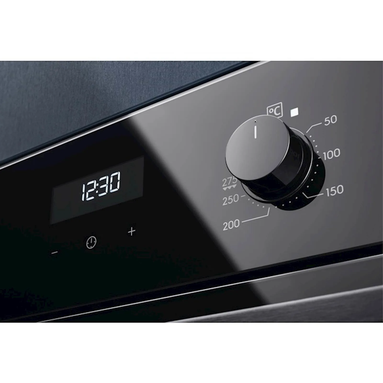 Ugradbena pećnica Electrolux EOD5C50Z - slika 2