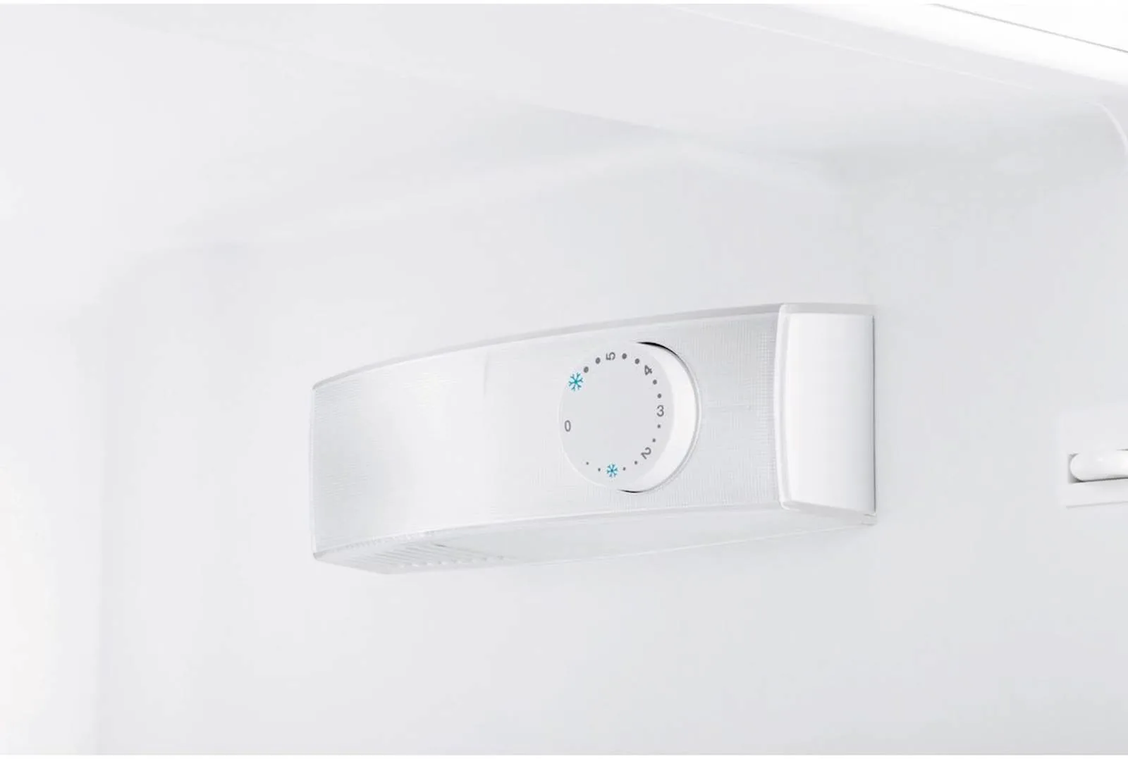 Ugradbeni hladnjak Electrolux LNT3LF14S - slika 3